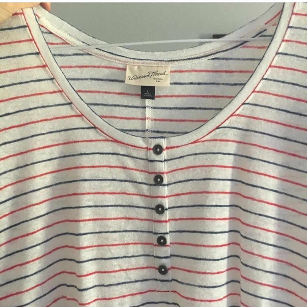 Universal Threads Striped Top - image 2